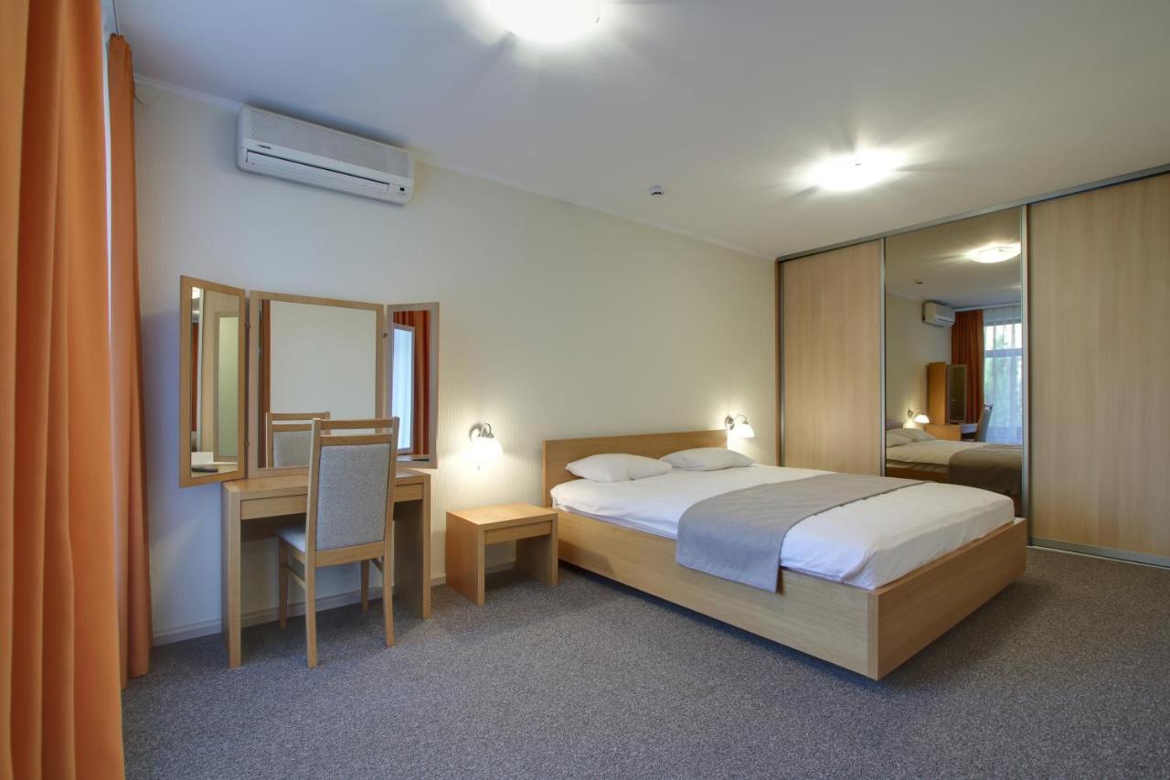 Marine Hotel Jūrkalne Exteriér fotografie